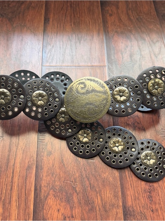 Women's Brown Concho Belt Brass Disc Buckle Coachella Festival Fit Western Boho - Picture 8 of 16